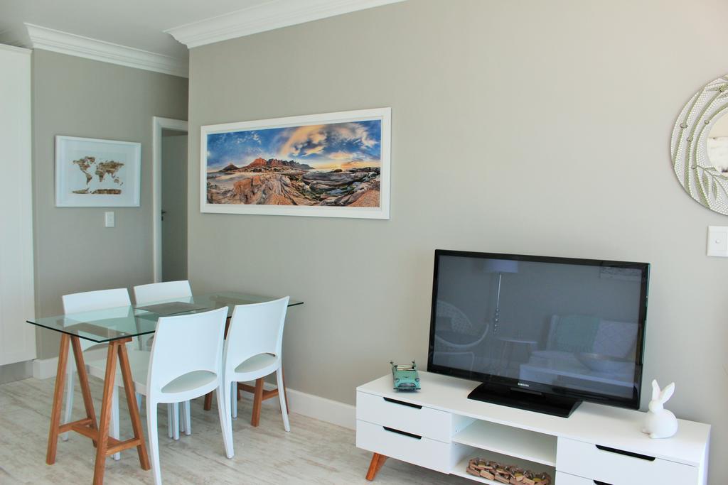 Blouberg Beachfront Apartment ブロウベルフストランド 部屋 写真