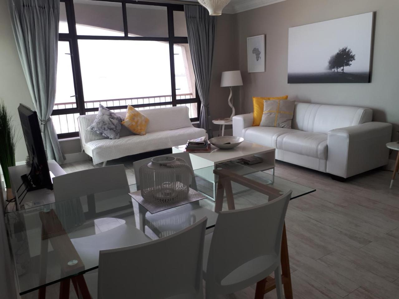 Blouberg Beachfront Apartment ブロウベルフストランド エクステリア 写真